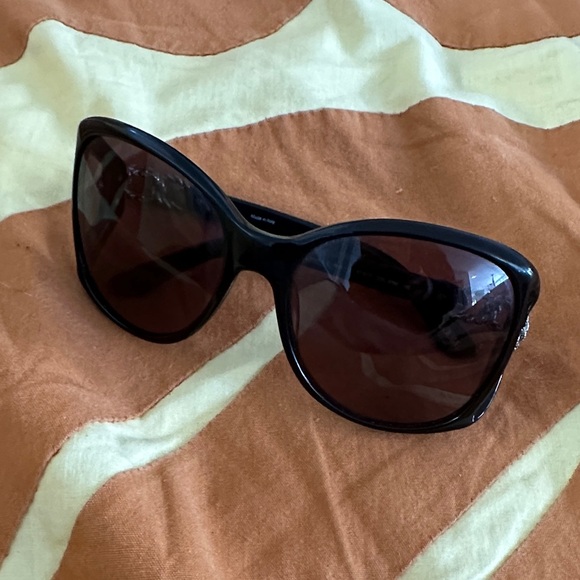 Loewe Accessories - Loewe Black Oversized Sunglasses